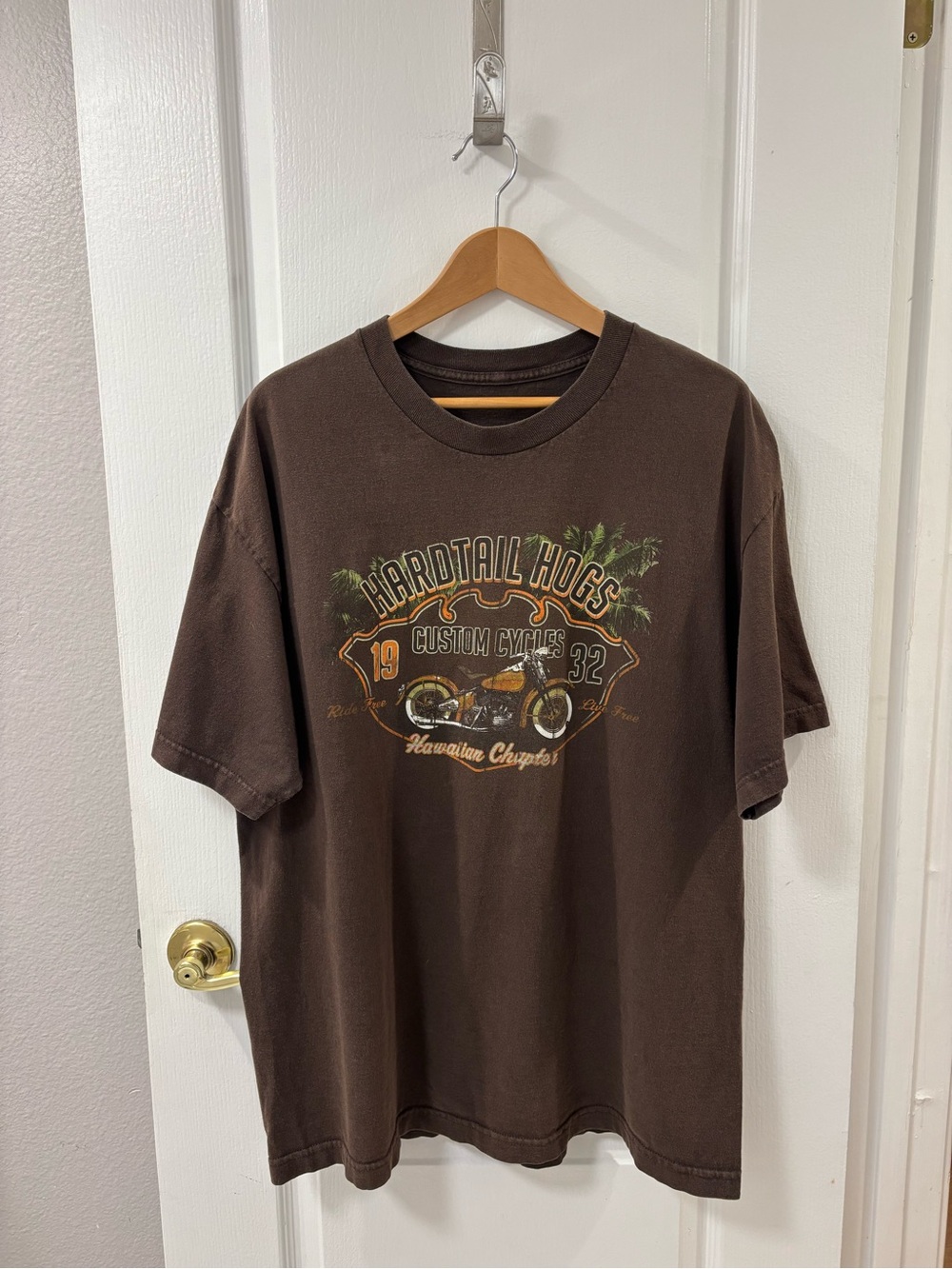 Hardtail Hogs 1932 Custom Cycles Hawaiian Chapter Graphic Tee Retro Motorcycle